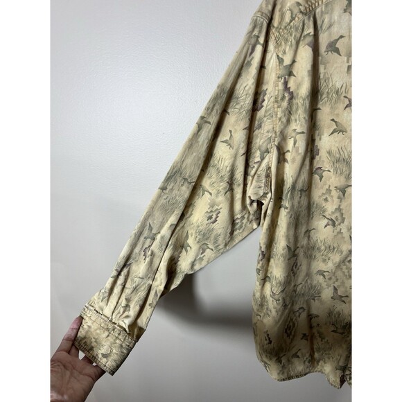 Woolrich Shirt Mens Beige Duck Print Button Up Outdoor Hunting Camping Large - Picture 2 of 16